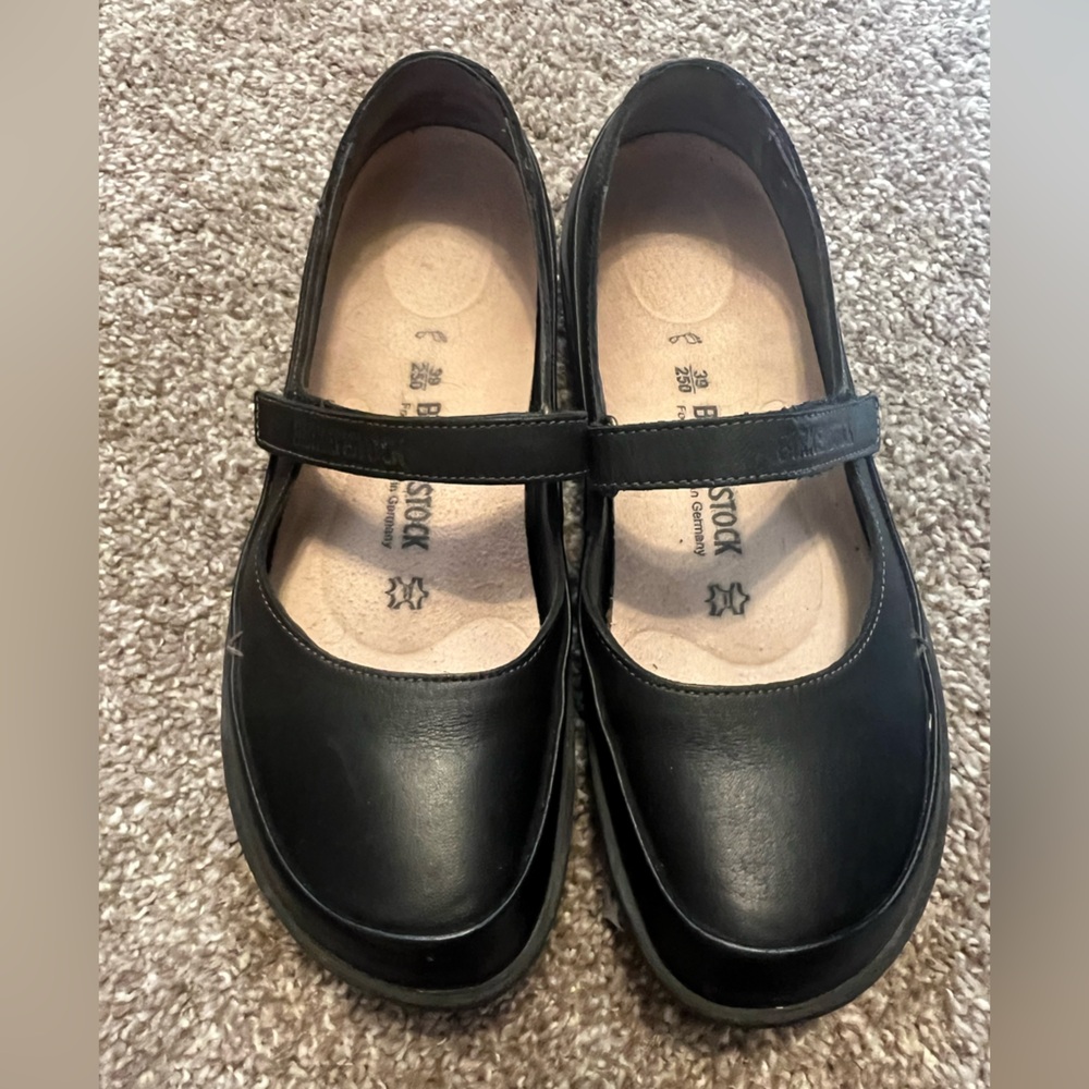 Birkenstock black leather Mary Jane’s size 39